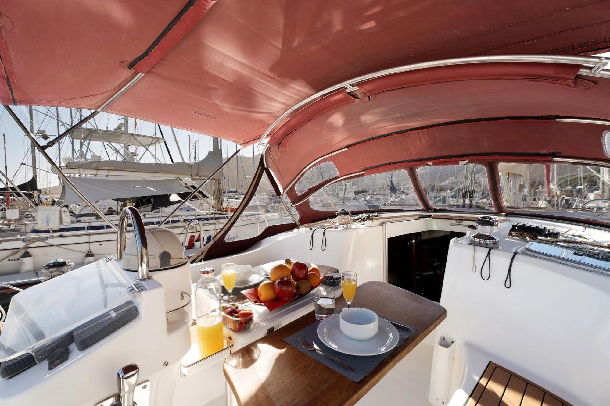 Готель Pato Lucas Sail Boat Сан-Себастьян-де-ла-Гомера Екстер'єр фото